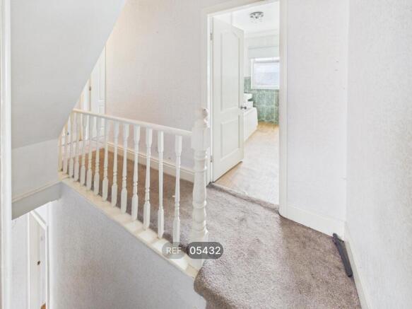 4 bed Terraced to rent Image 6