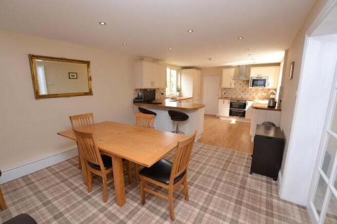 Dining kitchen 
