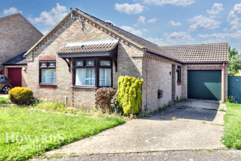 Foxglove Drive, Bradwell