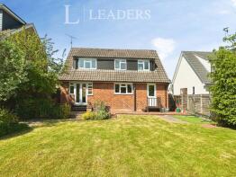 11, The Glade, Waterlooville PO7 7PE
