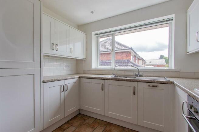 Carisbrooke Wasy 13b-8.jpg