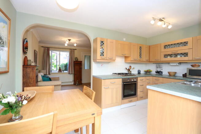 KITCHEN/DINER