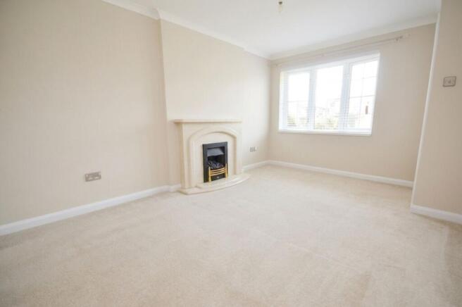 2 bed House to rent Image 7