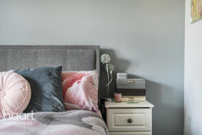 Flat 7, 48 Regents Place, Bath Road, Maidenhead SL6 4JX