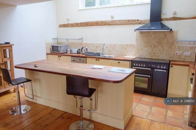 Kitchen With Breakfast Bar