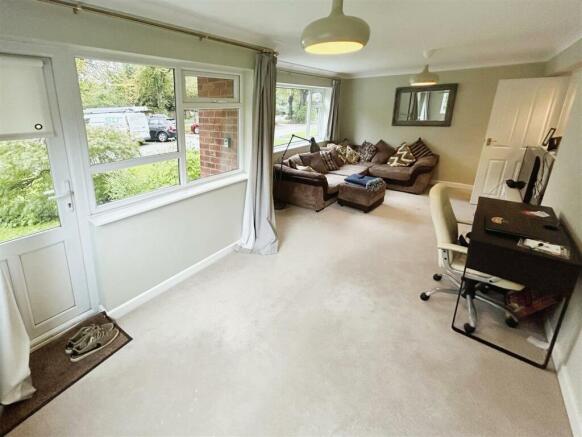 Living/Dining Room