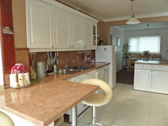 Fitted Kitchen