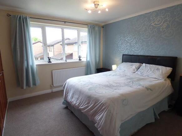 Bedroom 1 - 1