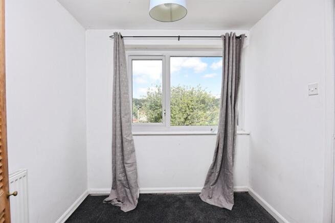 2 bed Apartment for sale Image 10
