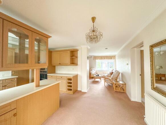 Thurlow Close, Oadby, LE2 photo 5