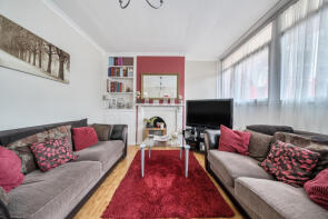 Flat 11, Scotia Court Canada Estate, Renforth Street, London SE16 7AZ