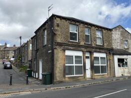 39, Main Road, Denholme, Bradford BD13 4AF