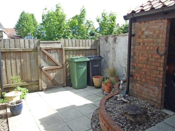 Photo 12