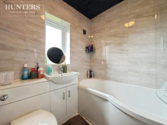 3 bed House for sale Image 7