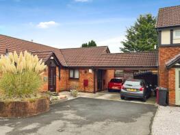 12, Fernside, Stoneclough Radcliffe, Manchester M26 1EQ