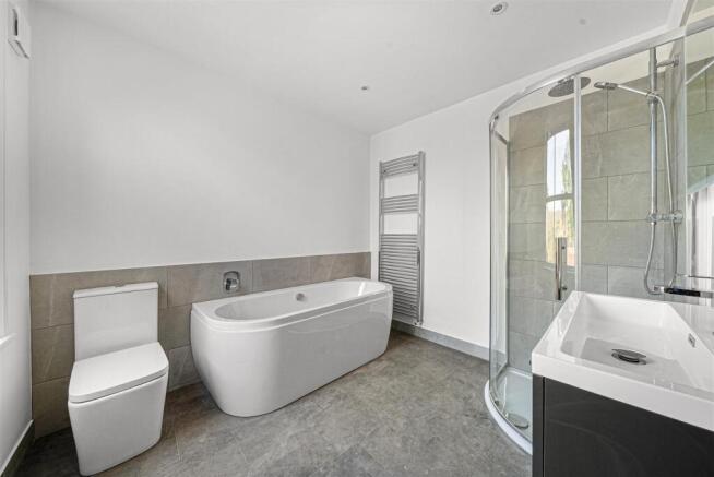 4 bed End of Terrace for sale Image 5