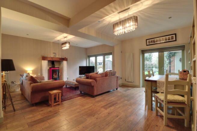 Living Dining Room