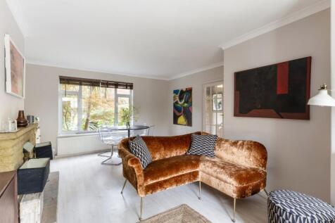 Burnell Avenue,
Richmond, TW10