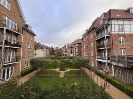 69, 70 Exton Gardens, Knyveton Road, Bournemouth BH1 3BP