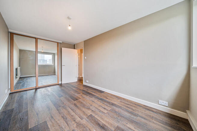 1515369-33-6a9ac3...
