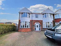 61, Park Road, Prestwich M25 0EA