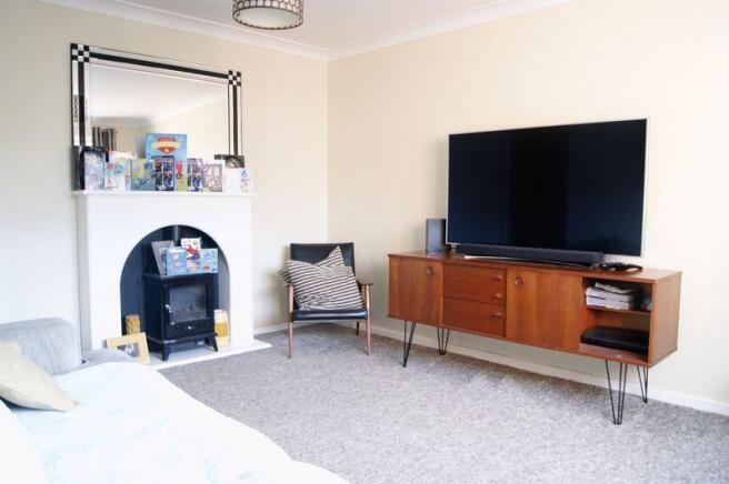 lounge pic 2
