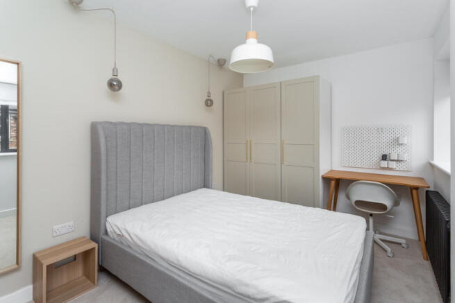 2 bed Flat to rent Image 8