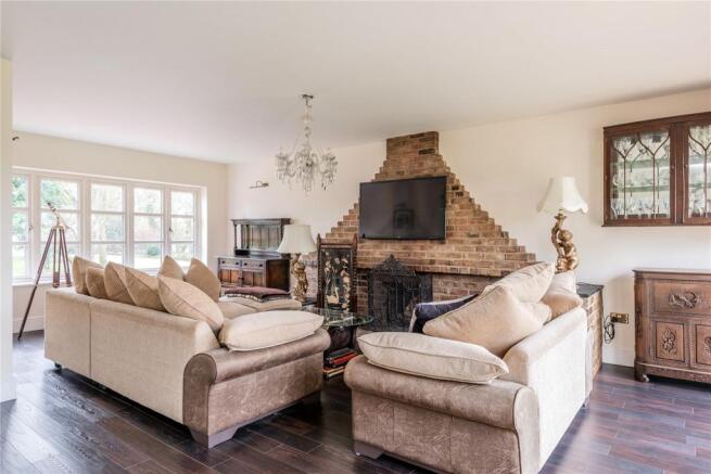 Living/Dining Room