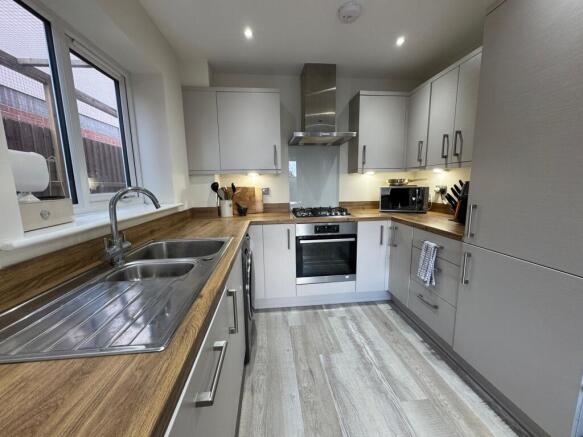 Dining Kitchen