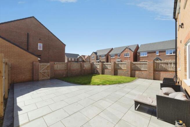 Tralee Court, Ashington, NE63 photo 4
