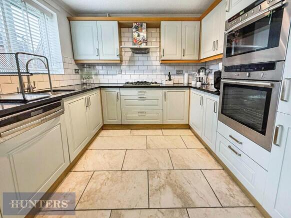 tlc_6504ef5d-0e90-49b1-8d30-ca7b251457a7_bde7f64.j