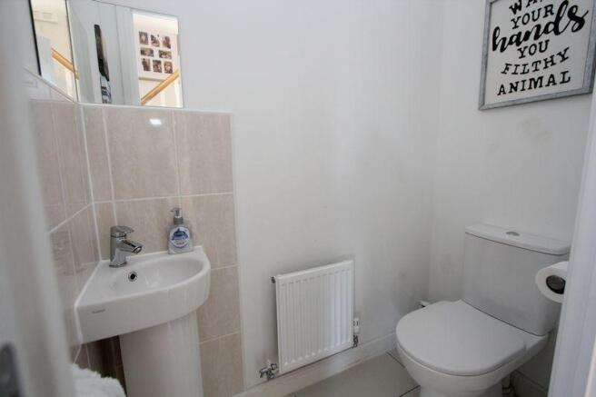 Cloakroom/WC