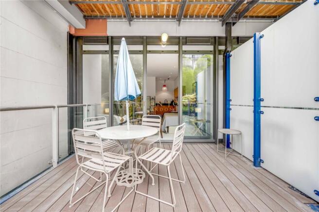 Oswald Building, Chelsea Bridge Wharf, London, SW11 photo 4