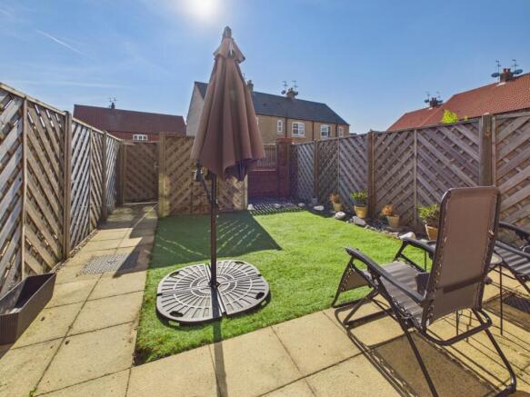 3 bed Terraced for sale Image 4