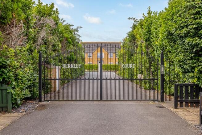 3 Berkley Court (Spalding)-35