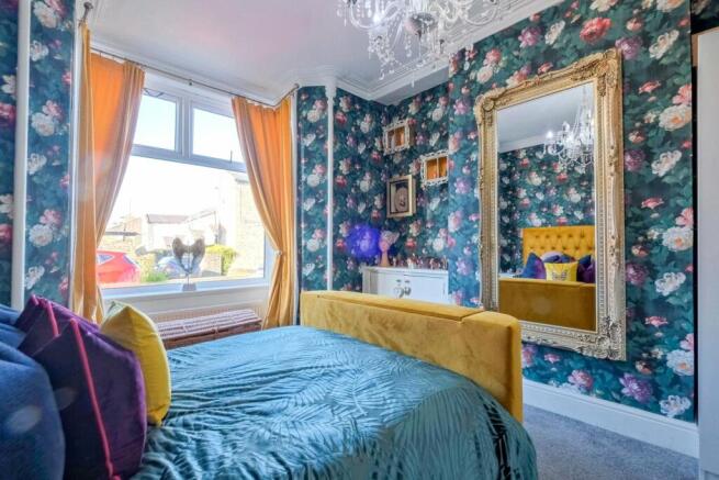 Family/Bedroom
