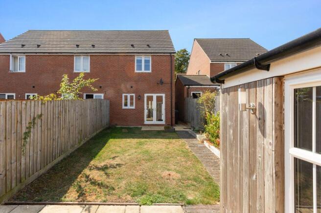 2 bed Terraced for sale Image 11