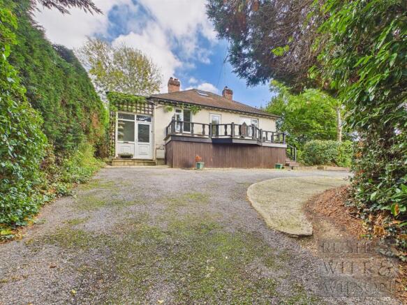 3-bed detached on Tollgate Road, Sedlescombe, £600,000