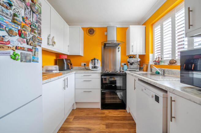 1376206-19-691321...