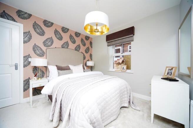 4 bed Detached for sale Image 7