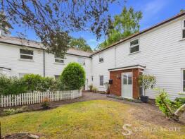 4, 84 Woodcote Mews, Worple Road, Epsom KT18 7AH