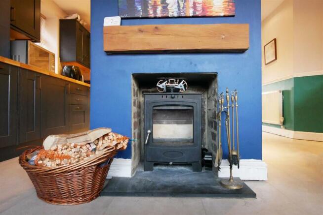 WOOD BURNER