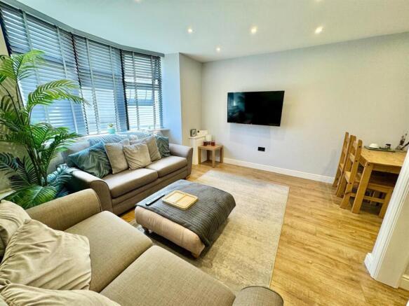 PHOTO-2025-06-10-19-01-13 (6).jpg