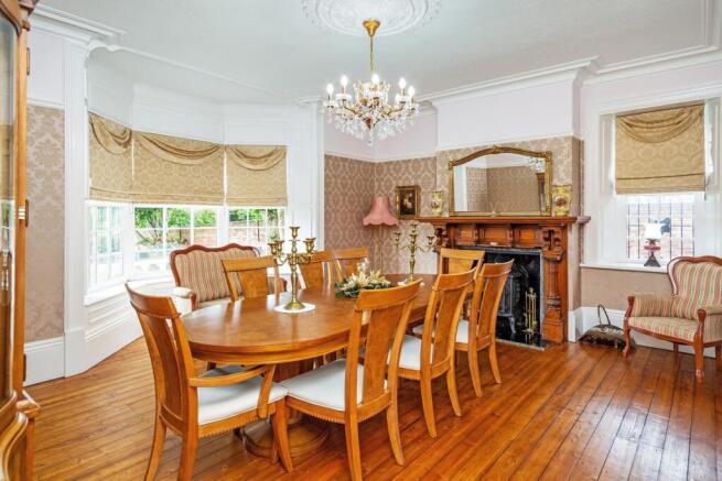 5 bed Character Property for sale Image 7
