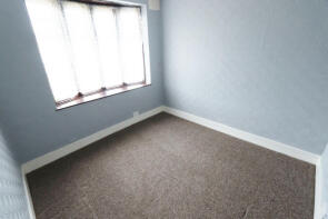 95, Lawns Way, Romford RM5 3TB