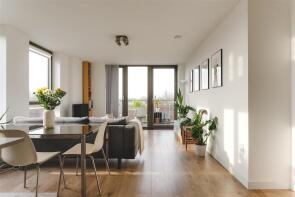 Flat 33, 27 Grove House, Frampton Park Road, Hackney, London E9 7PQ