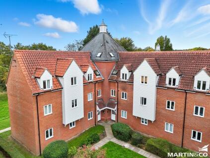 Melba Court, Writtle, Chelmsford