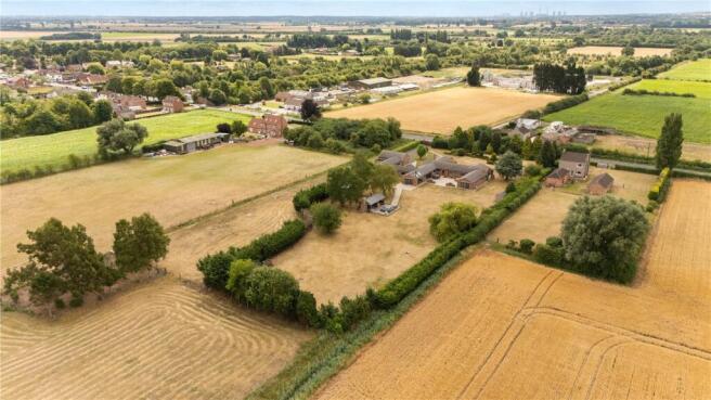 Akeferry Road, Haxey, Doncaster, North Lincolnshire, DN9 photo 4