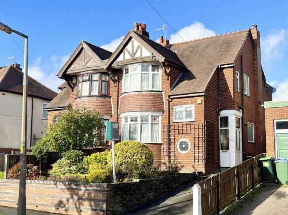 Haden Park Road Cradley Heath 1.jpg