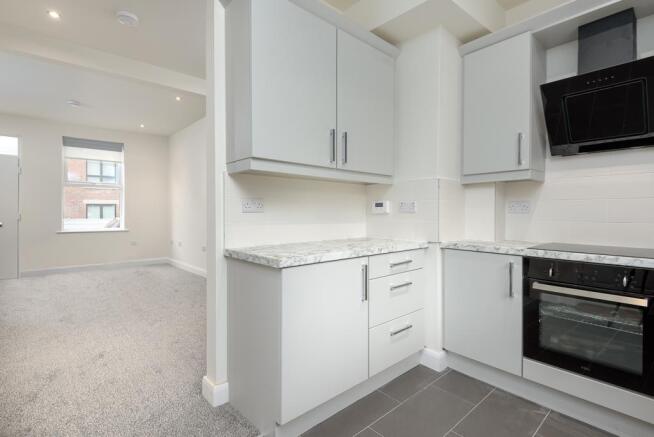 2 bed Terraced to rent Image 8